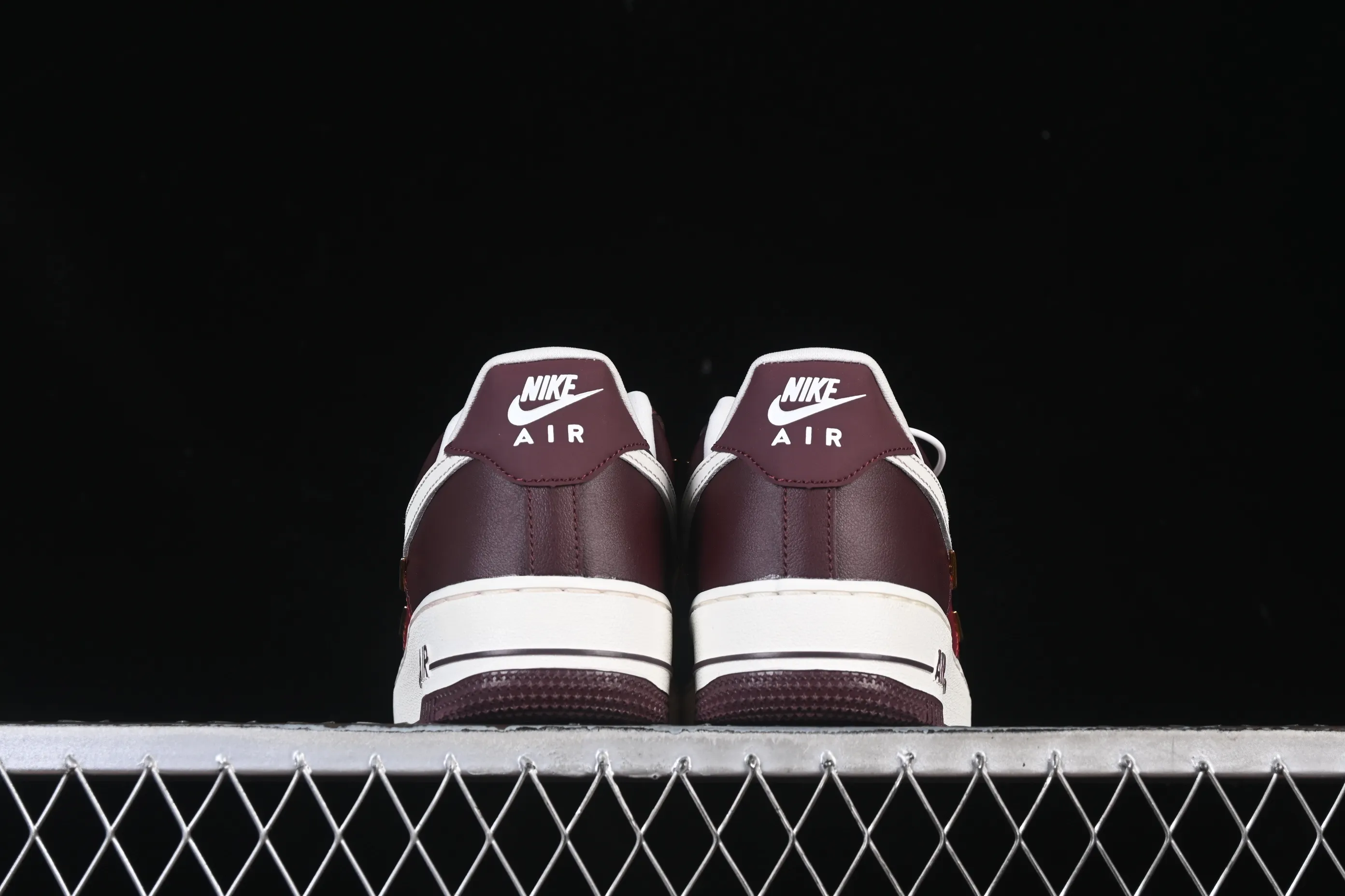 All categories Nk Air Force 1 Air Force series Nk Air Force 1 Low Air Force low-top Nike Air Force 1'07 Low Air Force 1 low-top casual sneakers IR0485-611